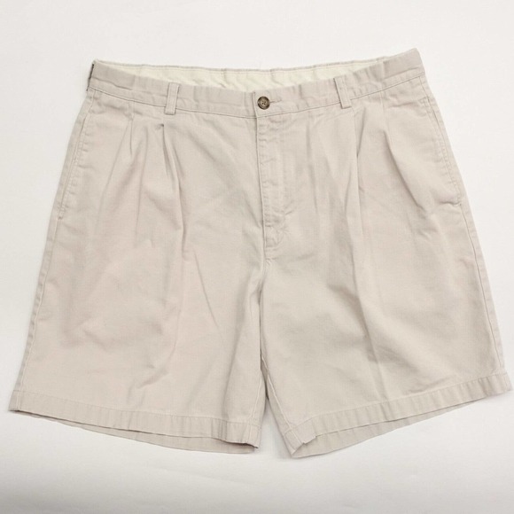 L.L. Bean Doublel Shorts Men's Size 38 Ivory Slash Pockets Chino 100% Cotton - Picture 1 of 8